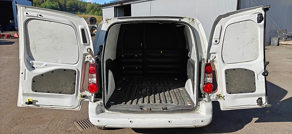Citroen Berlingo 17 of 23