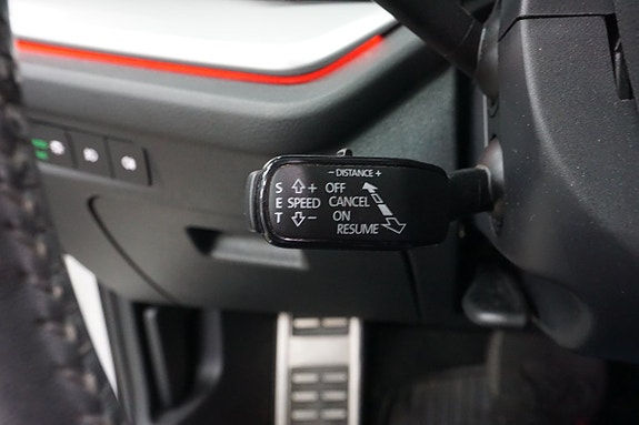 Skoda Octavia Scout 22 of 30
