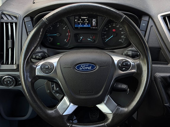 Ford Transit 16 of 22