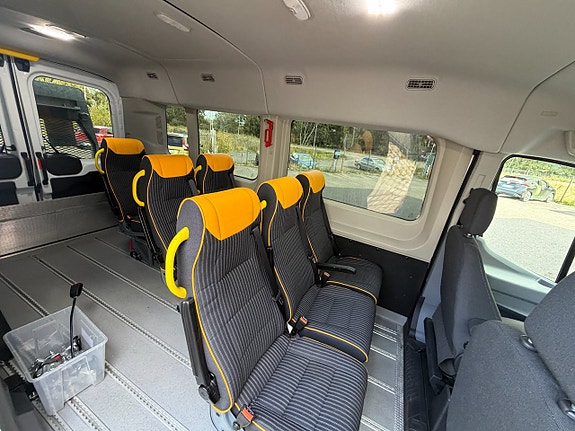 Ford Transit 14 of 22