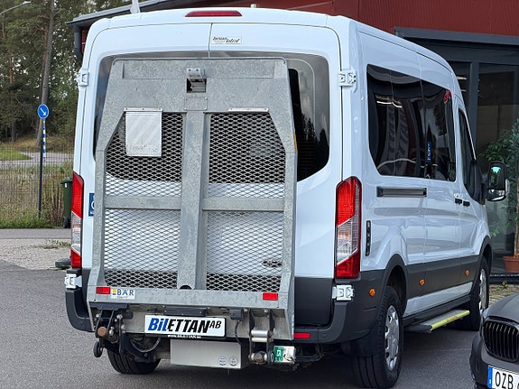 Ford Transit 9 of 22