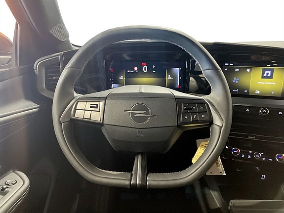 Opel Mokka 7 of 15