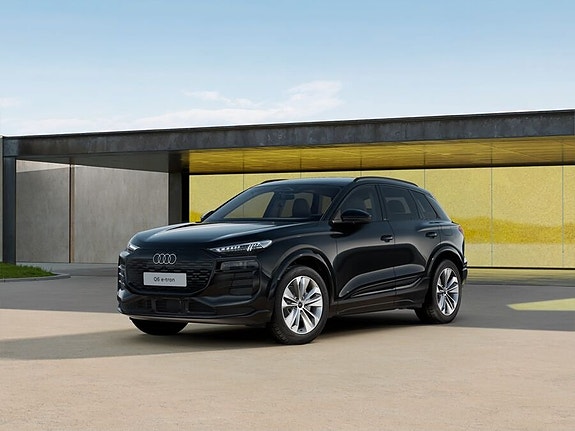 Audi Q6 e-tron 2 of 11