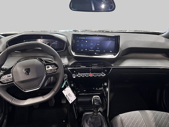 Peugeot 2008 7 of 18