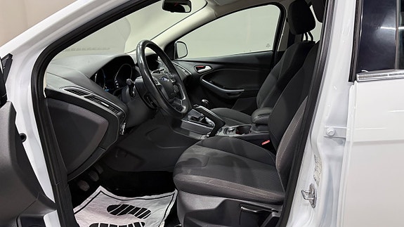 Ford Focus 11 of 18