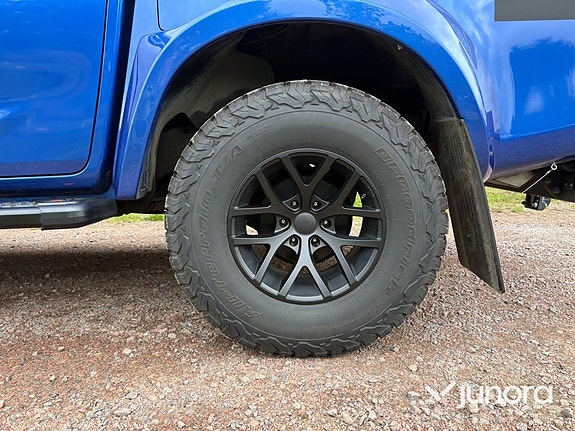 Isuzu D-max 11 of 24