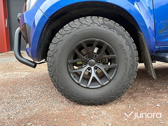 Isuzu D-max 10 of 24