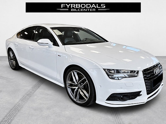 Audi A7 2 of 30