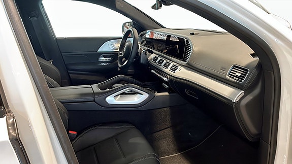 Mercedes-Benz GLE350 de 3 of 9