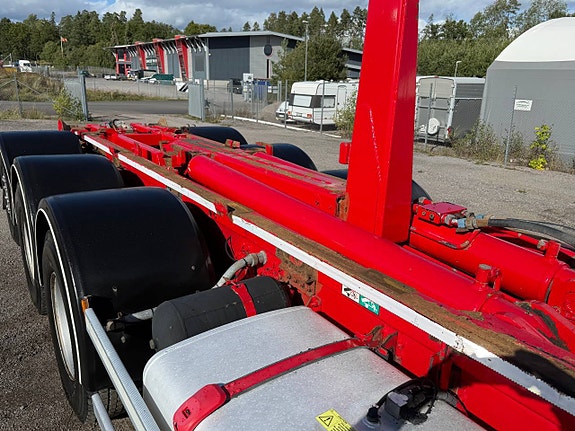 Scania R480 8x4 Tridem Lastväxlare 6 of 9