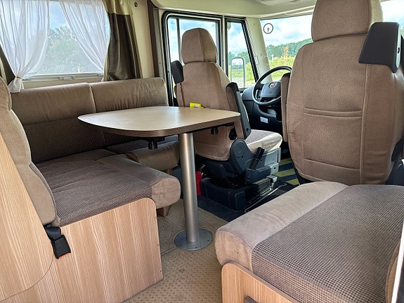 Rapido Rapido 891F Queensbed Taksäng Fiat Ducato 6-vxl 10 of 30