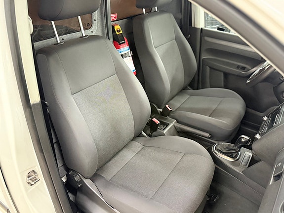 Volkswagen Caddy Maxi 9 of 22