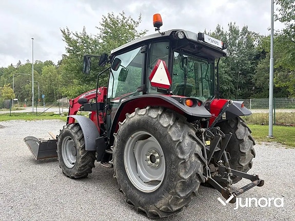 Traktor Massey Ferguson MF 4707 3 of 30