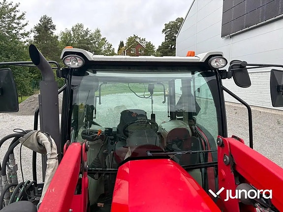 Traktor Massey Ferguson MF 4707 30 of 30