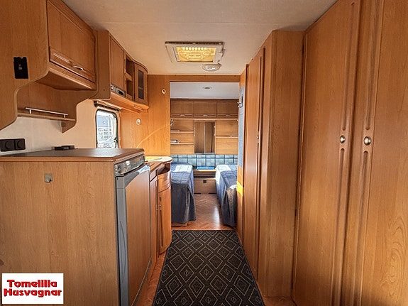 Adria UNICA B 562UL 5 of 16