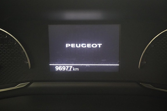Peugeot 208 12 of 13