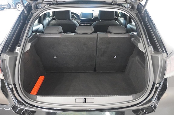 Peugeot 208 13 of 13