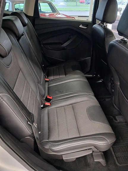 Ford Kuga 15 of 23