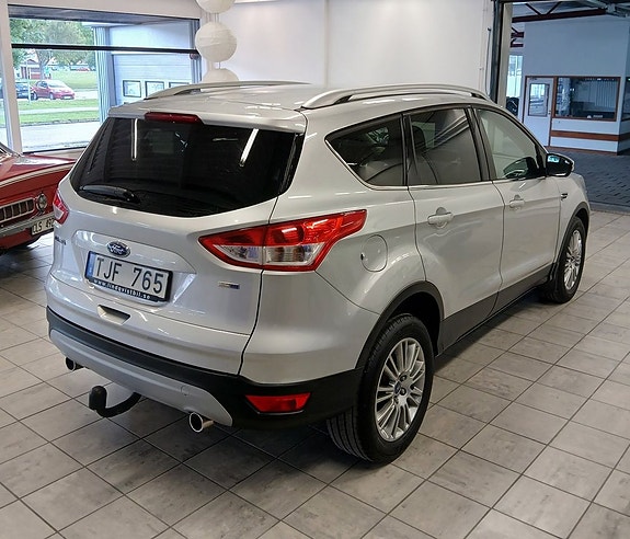 Ford Kuga 10 of 23