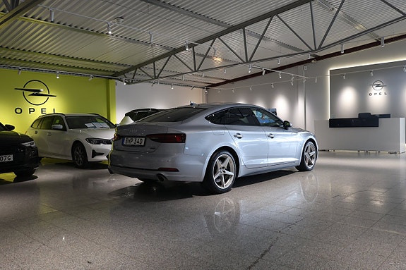 Audi A5 8 of 22