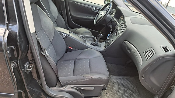 Volvo S60 9 of 9