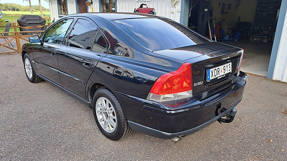 Volvo S60 3 of 9