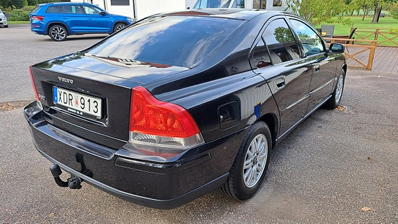 Volvo S60 4 of 9