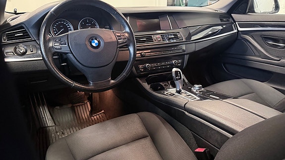BMW 520d 9 of 12
