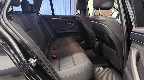 BMW 520d 10 of 12