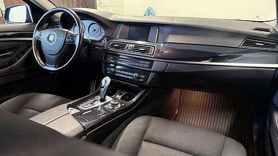 BMW 520d 11 of 12