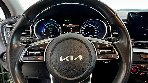 Kia XCeed 16 of 23