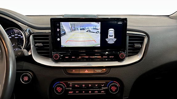 Kia XCeed 18 of 23