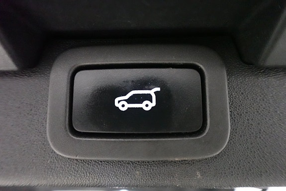 Land Rover Discovery 24 of 28