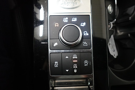Land Rover Discovery 19 of 28