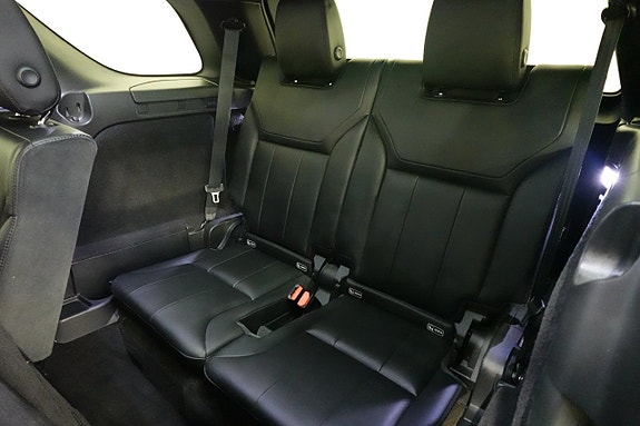 Land Rover Discovery 6 of 28