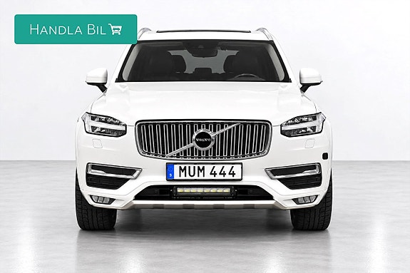 Volvo XC90 3 of 28