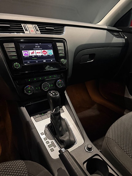 Skoda Octavia 13 of 16