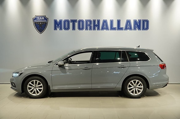 Volkswagen Passat 3 of 25
