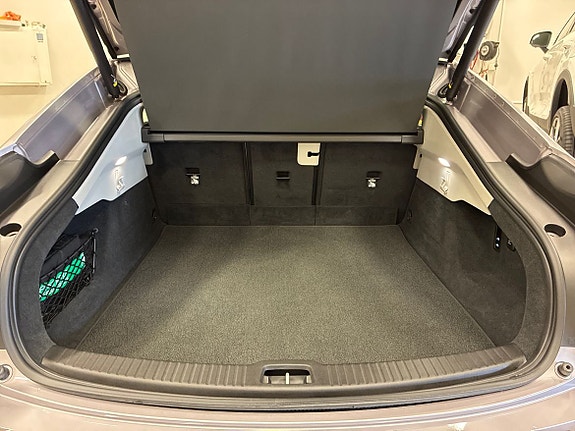 Volvo ES90 13 of 14