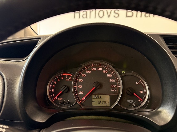 Toyota Yaris 17 of 18