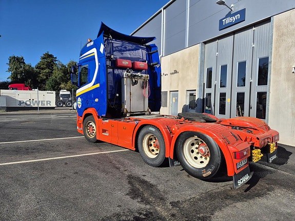 Scania R450 A6x2NB 4 of 11