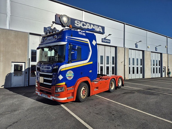 Scania R450 A6x2NB