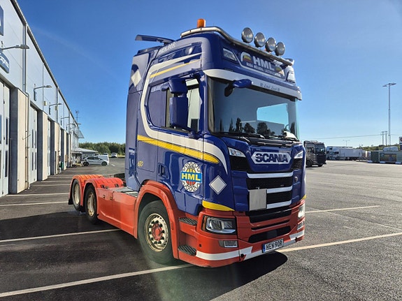 Scania R450 A6x2NB 2 of 11