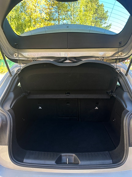 Mercedes-Benz A180 10 of 10
