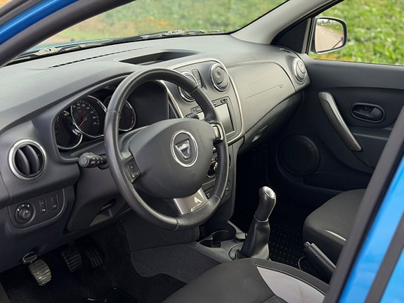 Dacia Sandero Stepway 6 of 11