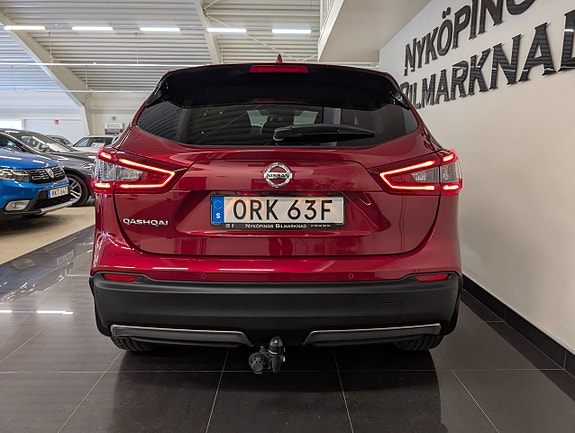 Nissan Qashqai 4 of 17