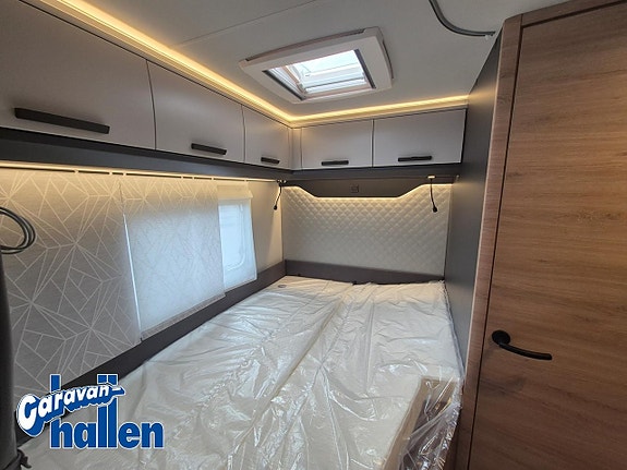 Knaus L!VE WAVE PLATINUM SELECTION 650 MF 12 of 27