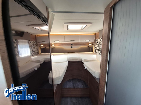 Knaus VAN WAVE VANSATION 640 MEG VW 23 of 27