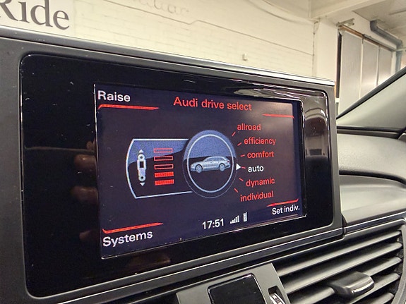 Audi A6 allroad 15 of 17