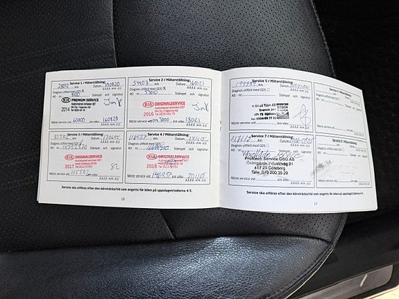 Kia Sorento 12 of 12
